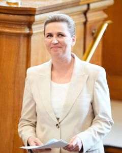 Premierul danez anunţă alegeri parlamentare anticipate